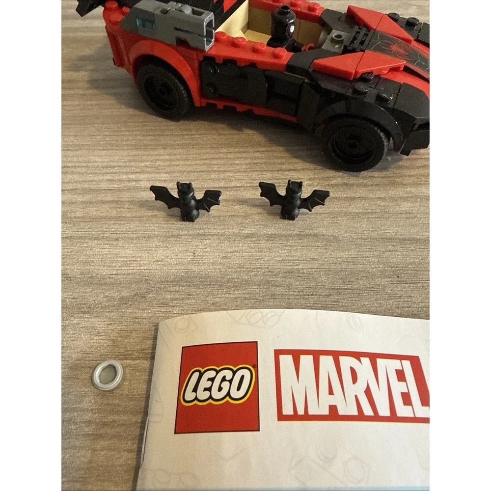 Lego Marvel 76244 Miles Morales Vs Morbis Complete Set Car Mini figures